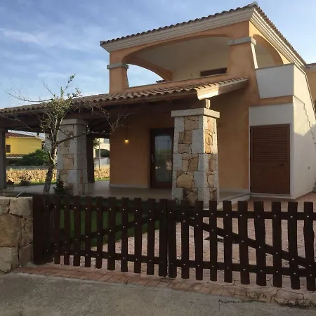 Con Terrazza In Tatil Evi Posada (Sardinia)